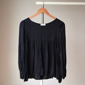 LaCausa Black Satin Top Size Medium